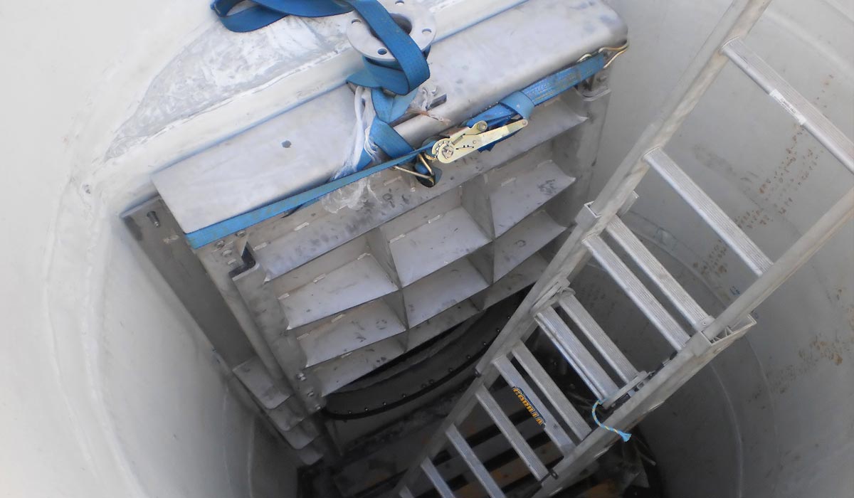 wedge-gate-penstocks-02-awe